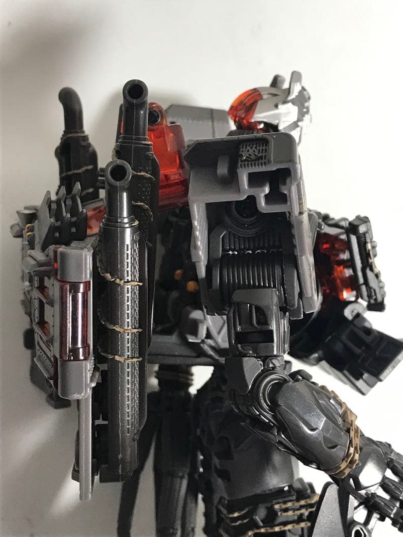 トランスフォーマー　スカージ　SS-109 ビースト覚醒 スタジオシリーズ