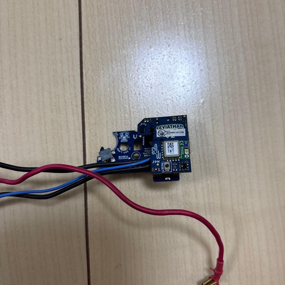 JEFFTRON LEVIATHAN V2 後方配線