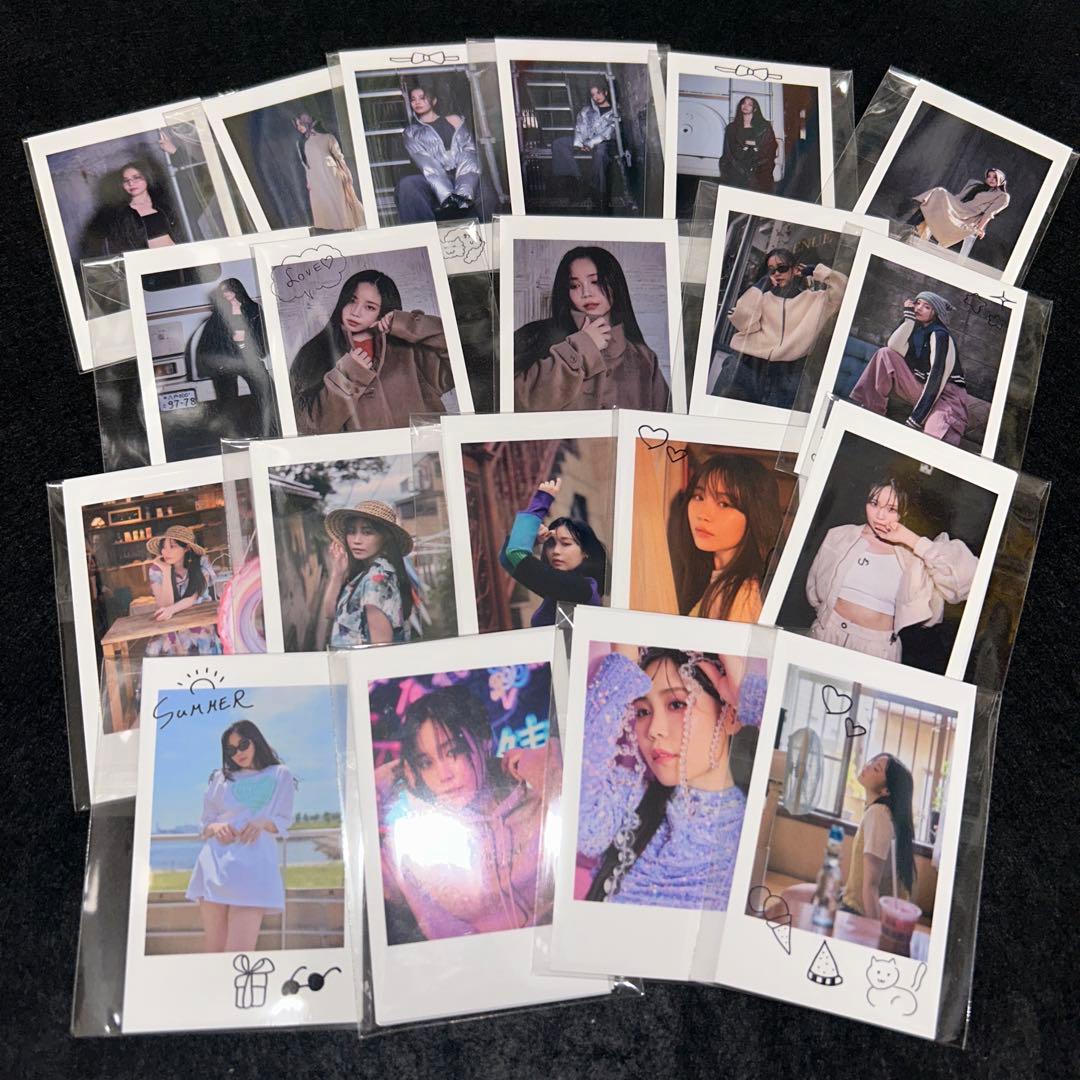 鷲尾伶菜さんのグッズまとめ売り