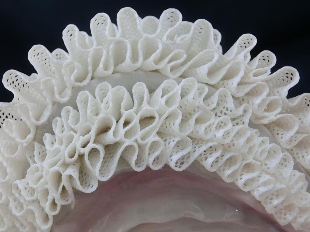 『ジッツェンドルフィン』レース・フィギュリンH.24cm