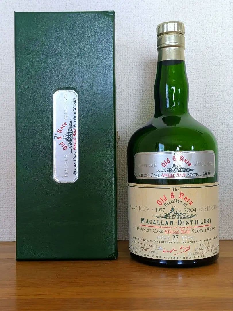 【空き瓶】ダグラスレイン　オールド&レア　1977−2004　マッカラン27年
