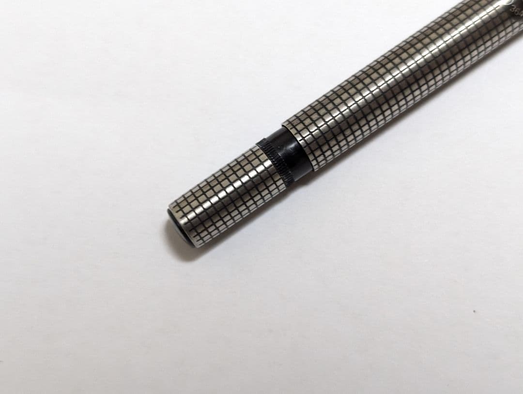 Pilot　キャップ式シャープペンシル　0.5mm　格子柄