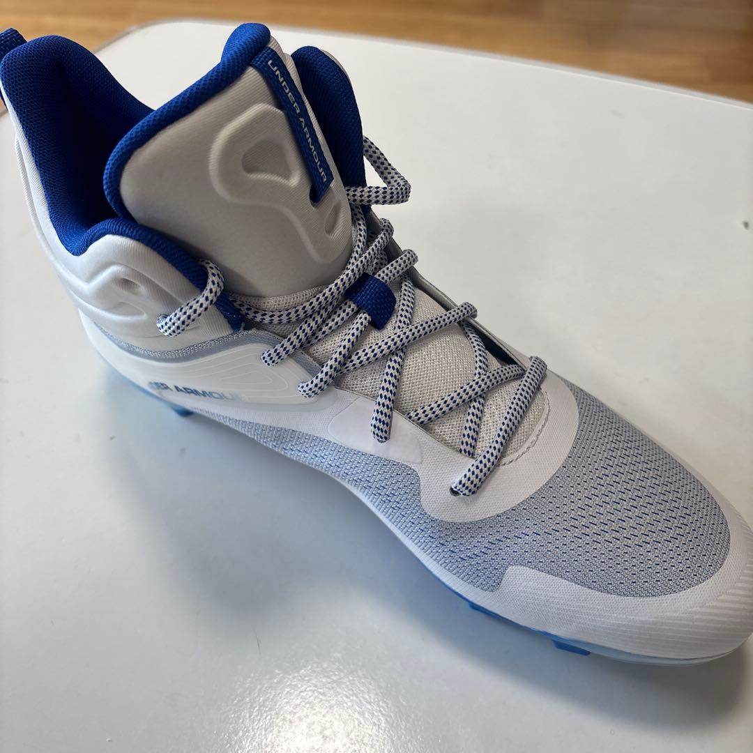 Under Armour スパイクハイカットホワイト/ブルー