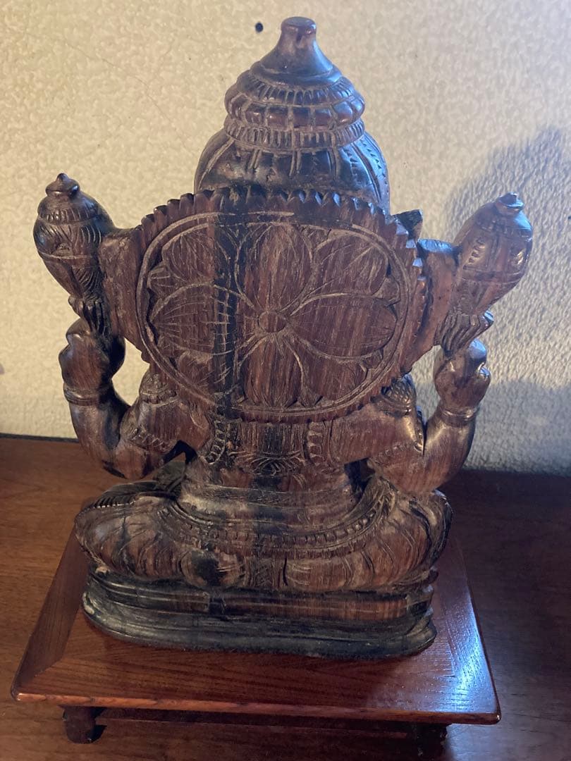 特大　威風堂々　Indiaガネーシャ木製木彫り置物　(台座付き)