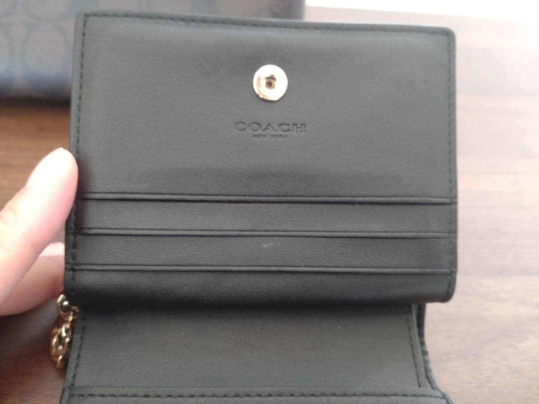 ☆いちページ☆ COACH 濃茶×ブラック　レザーバック＆財布セット