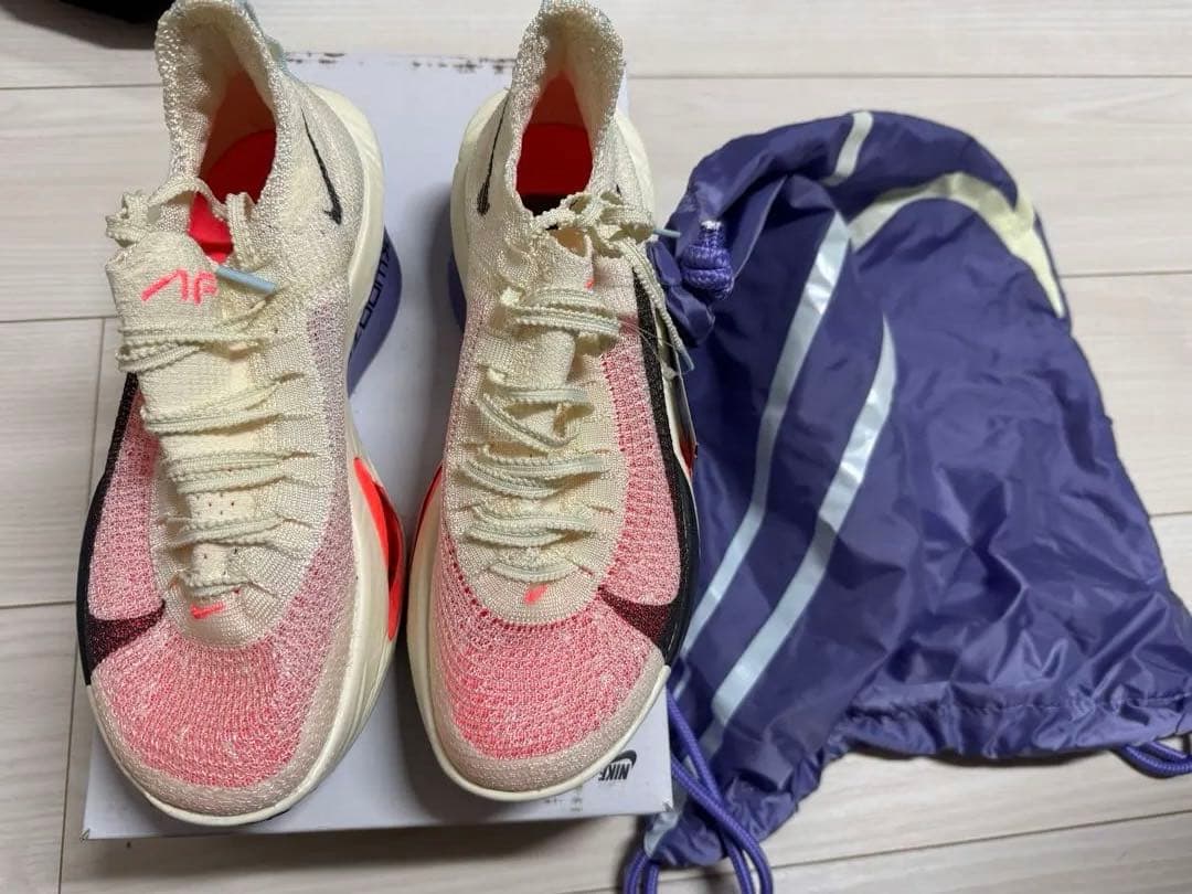 ナイキ　NIKE アルファフライ　3　23.5 センチ