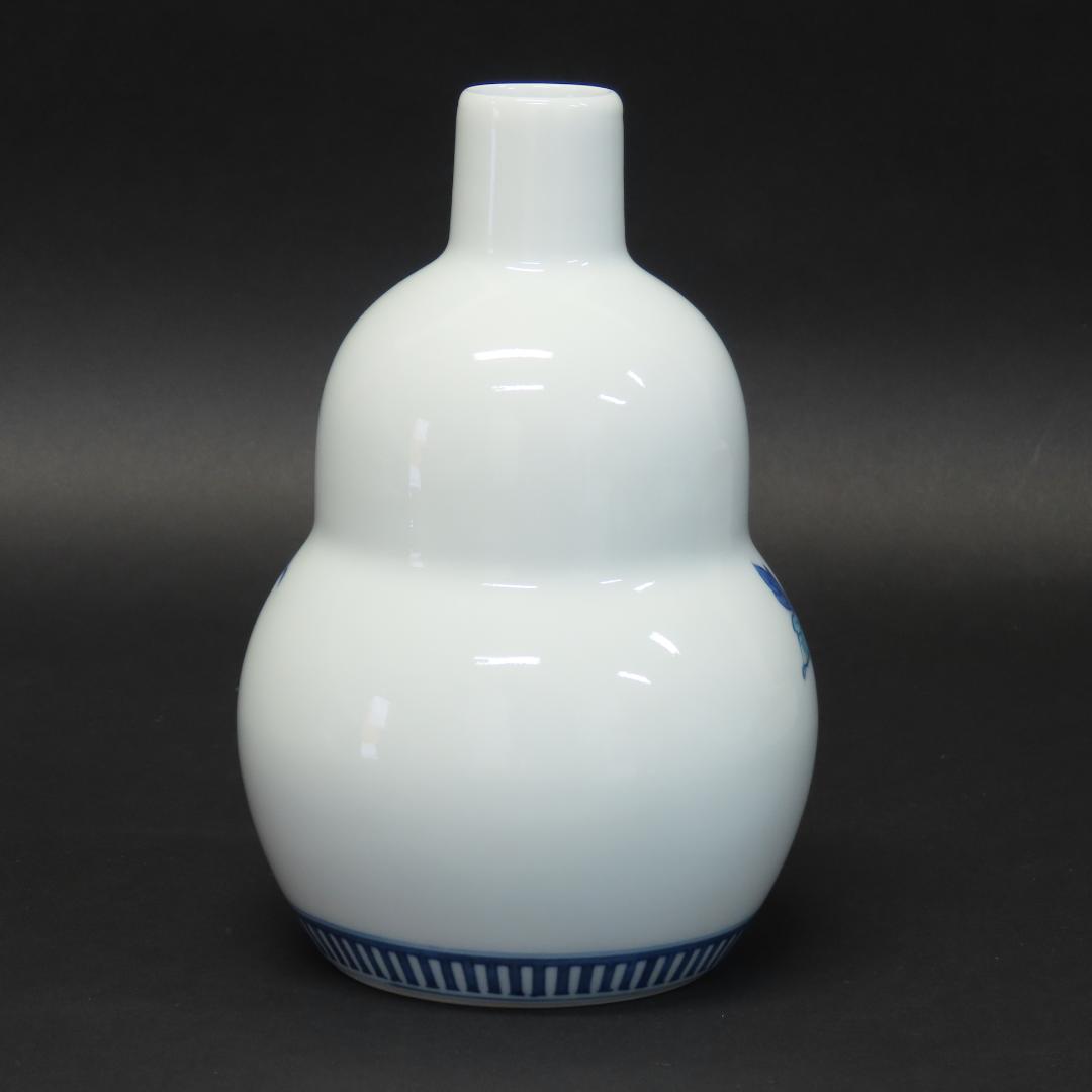 ⭕405 今泉今右衛門 錦牡丹絵花瓶 共箱 17cm/色鍋島 人間国宝 有田焼