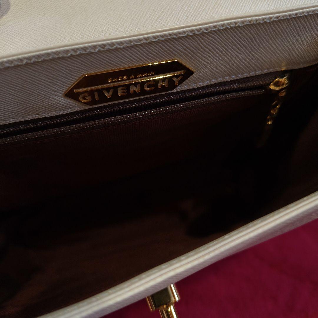 Whiteboo!!様 ジバンシー牛革　日本製　ハンドショルダー