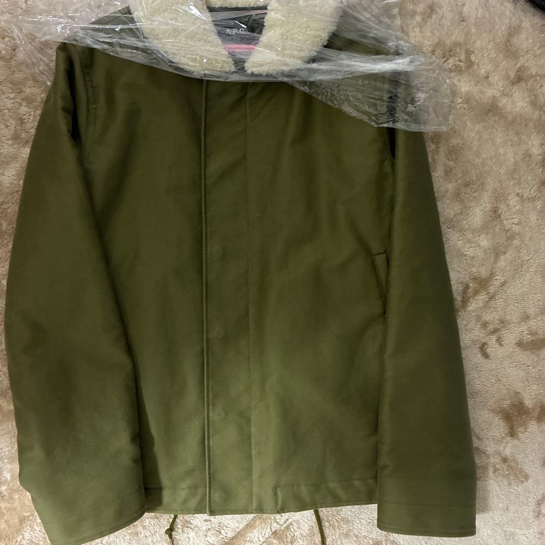 A.P.C カーキジャケット