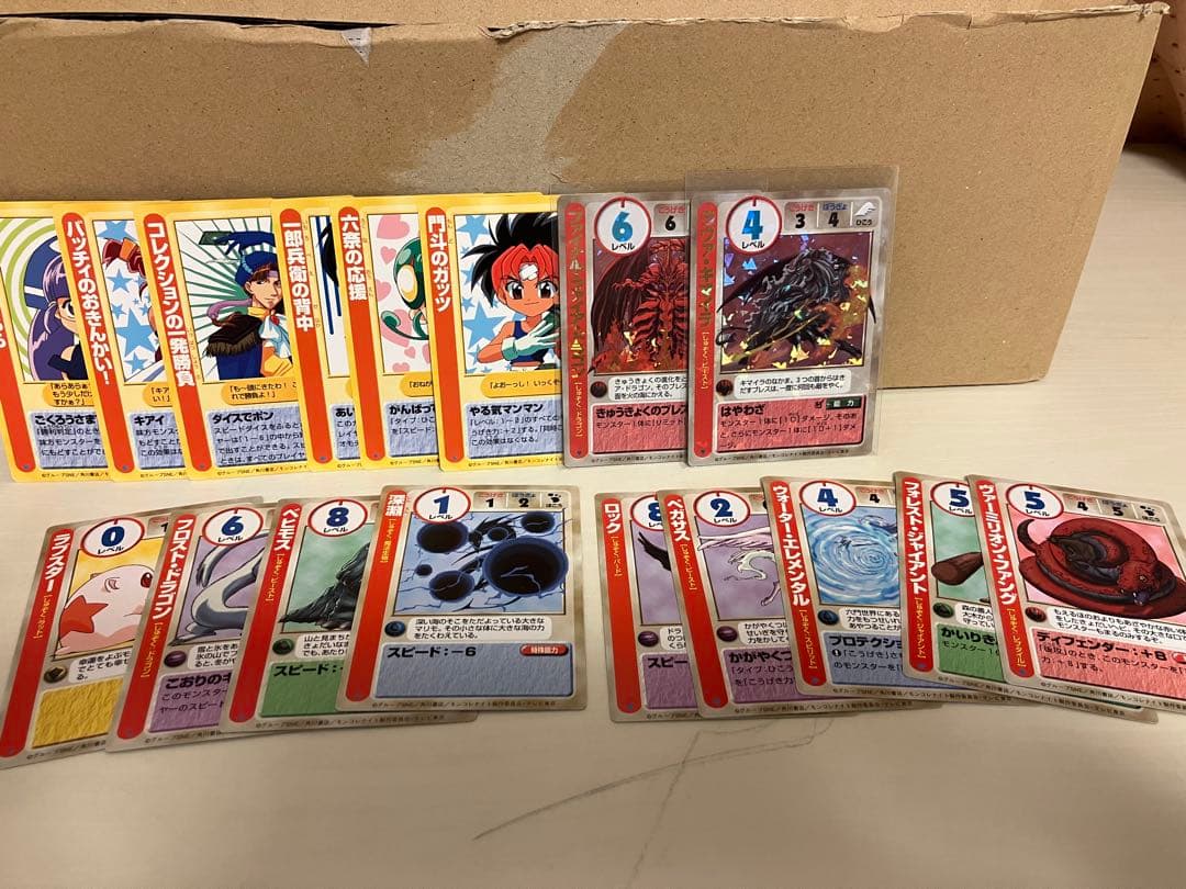 モンコレナイト プレミアムパック 劇場公開記念　カード　未コンプ