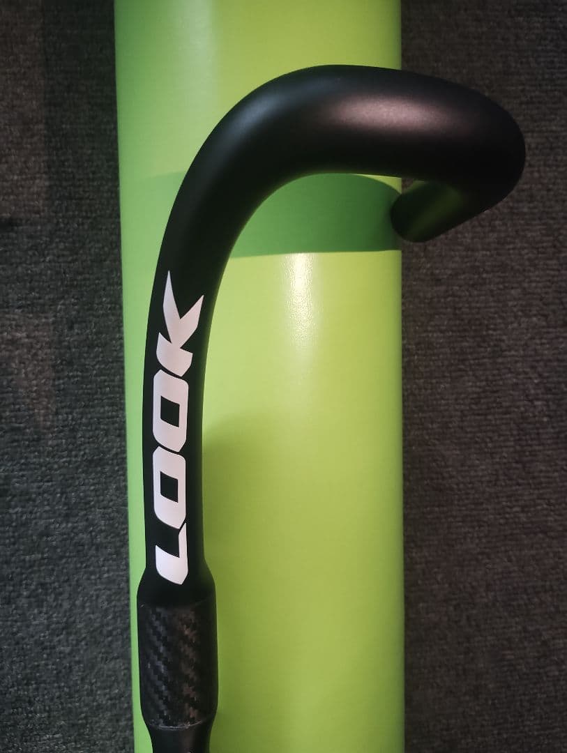LOOK 　T20純正ハンドル 370ミリ