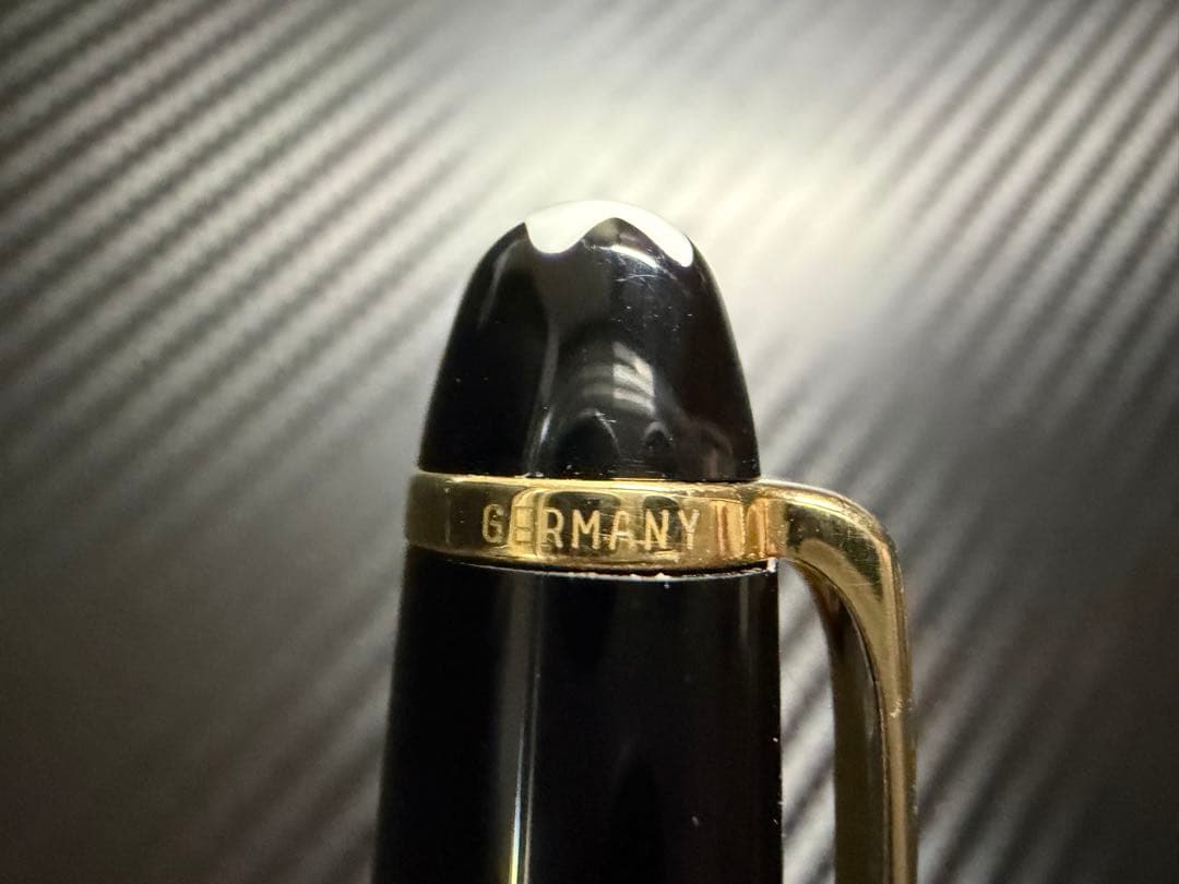 未使用に近い モンブラン マイスターシュテュック 164 ブラック ボールペン