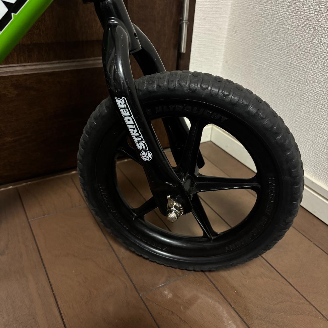 ストライダー 12インチ グリーン Sportモデル 本体のみ