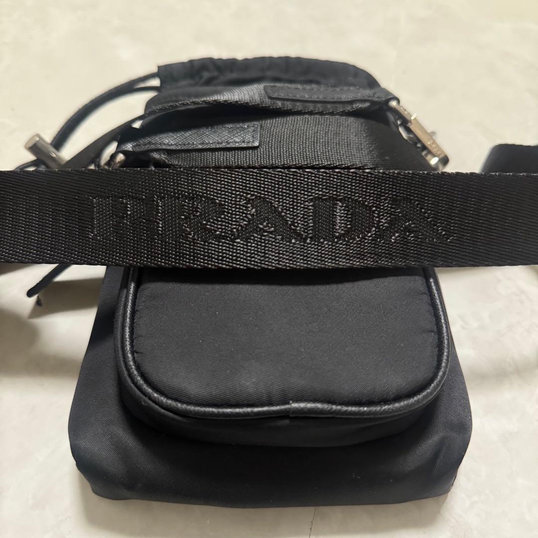 PRADA　プラダ　ポーチ　ノベルティショルダーバッグ