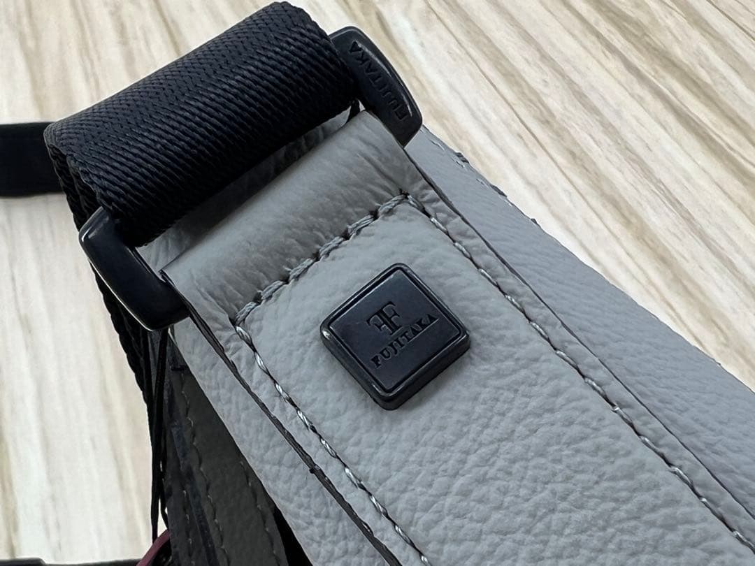 FUJITAKA フジタカ レザー ショルダーバッグ グレー