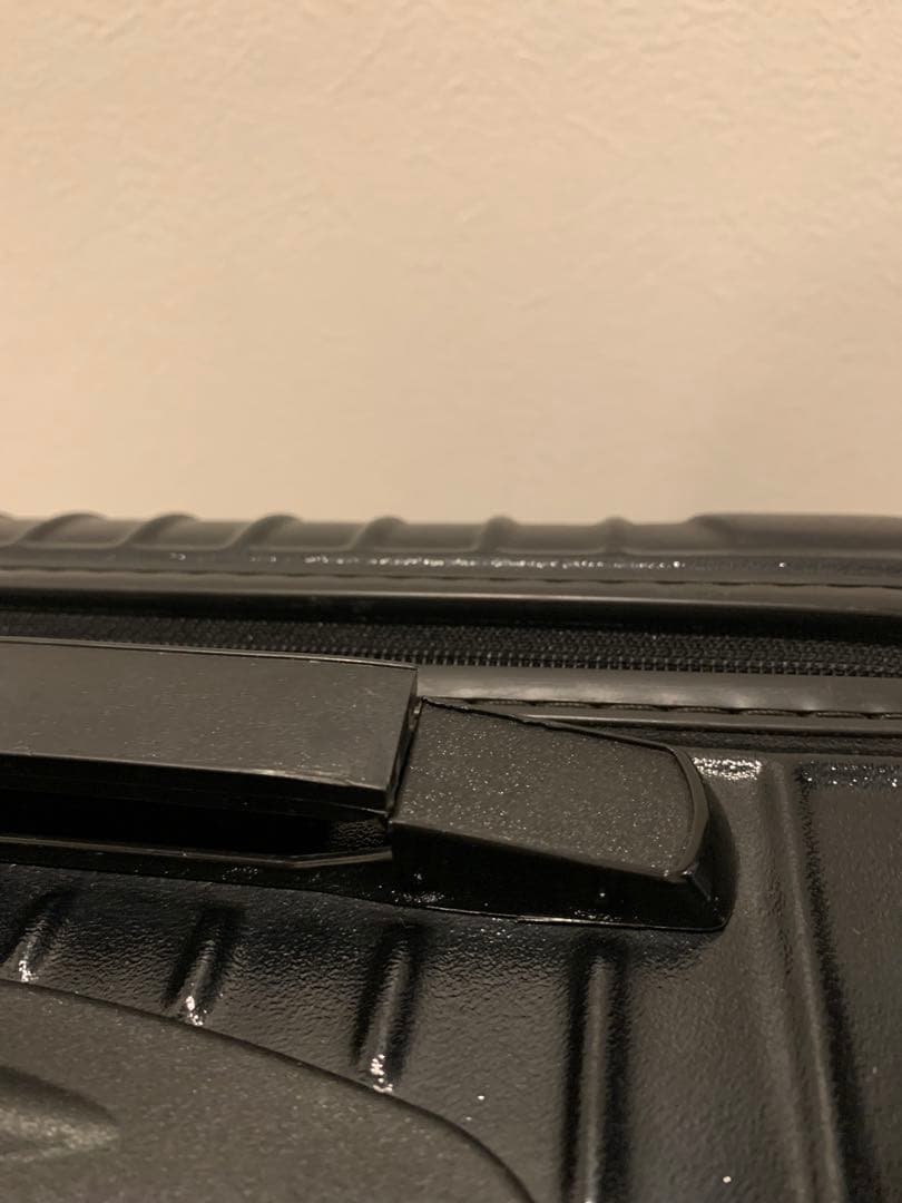 RIMOWAリモワ★サルサキャビントローリー 機内持込みOK★2輪キャリーケース