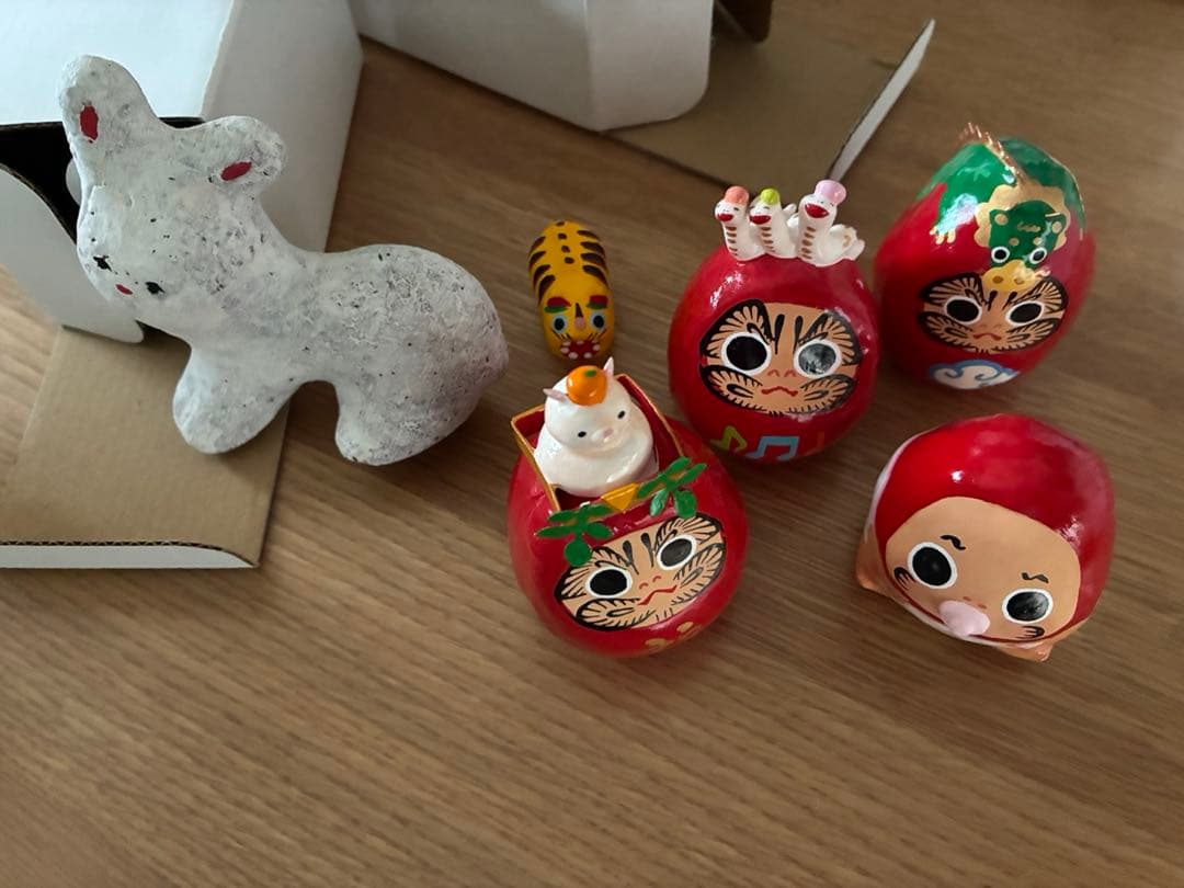 ヤチコダルマ　土人形　こらんしょ