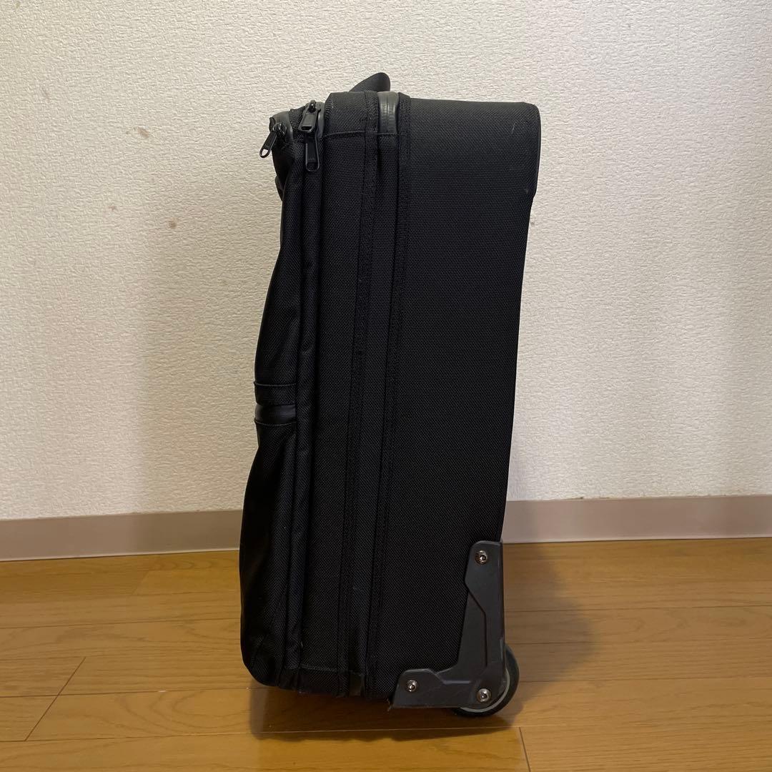 q*o様 「美品 」ノースフェイス　シャトルローラー NM81360 廃盤モデル