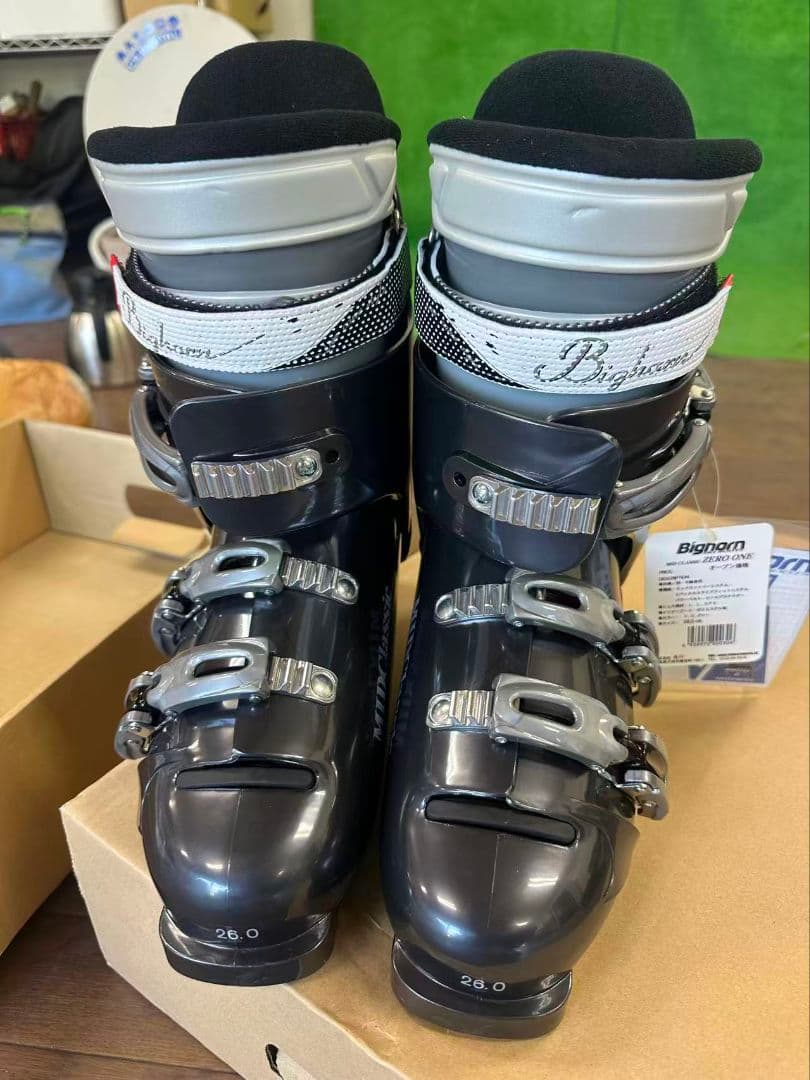 BIGHORNビックホーン ゼロワン スキーブーツ　26cm