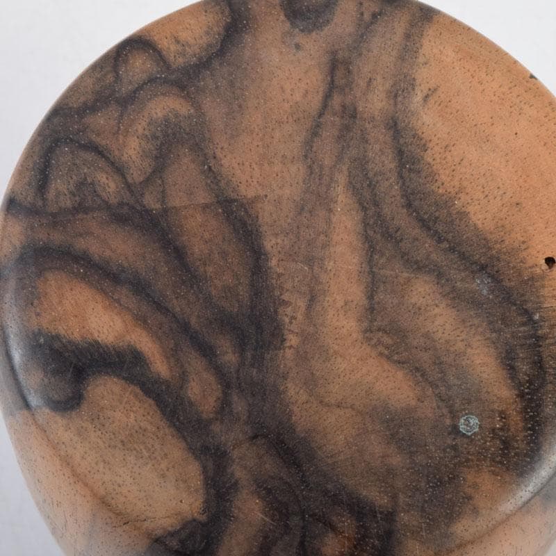 茶道具　天然木　黒柿製　無垢彫　綺麗な木目の棗　V　9054