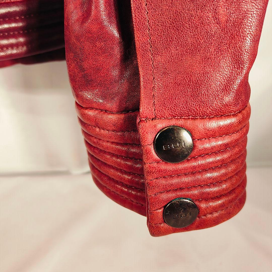 user_4493845a　　　　　　BUI de Barbara Bui