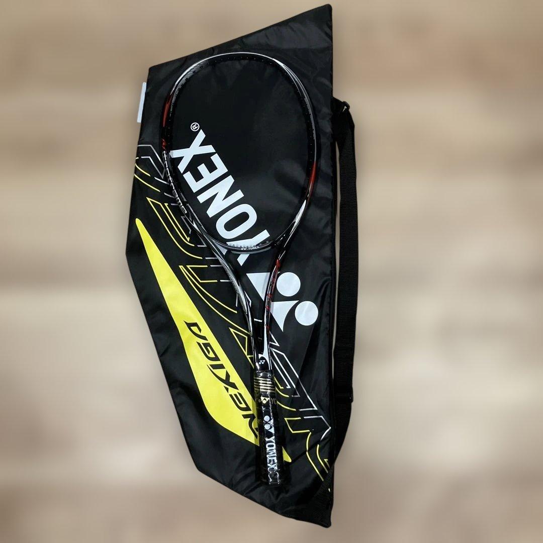 ソフトテニスラケット　ヨネックス　ネクシーガ70V