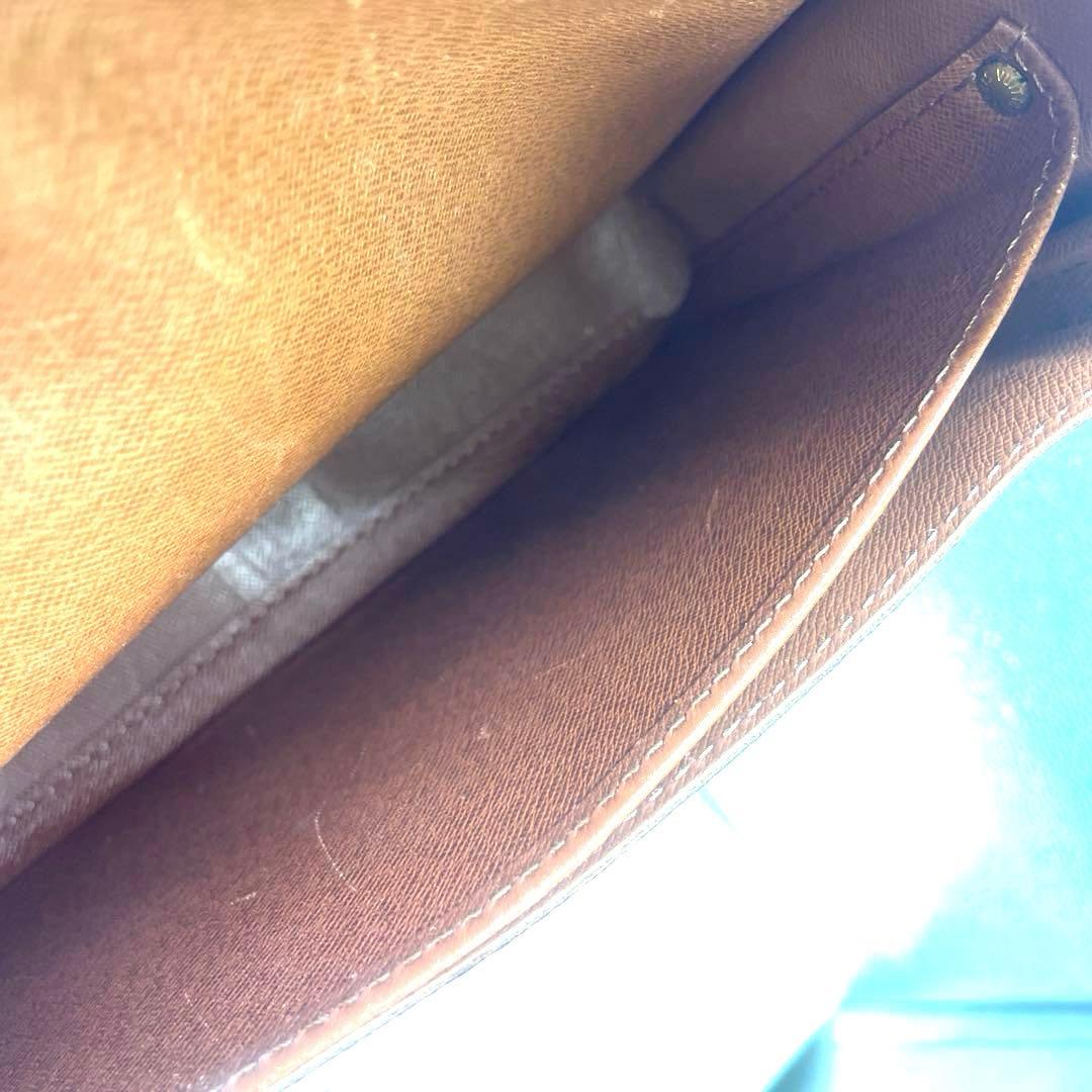 ルイヴィトン　カトシエール　M51252 ショルダーバッグ