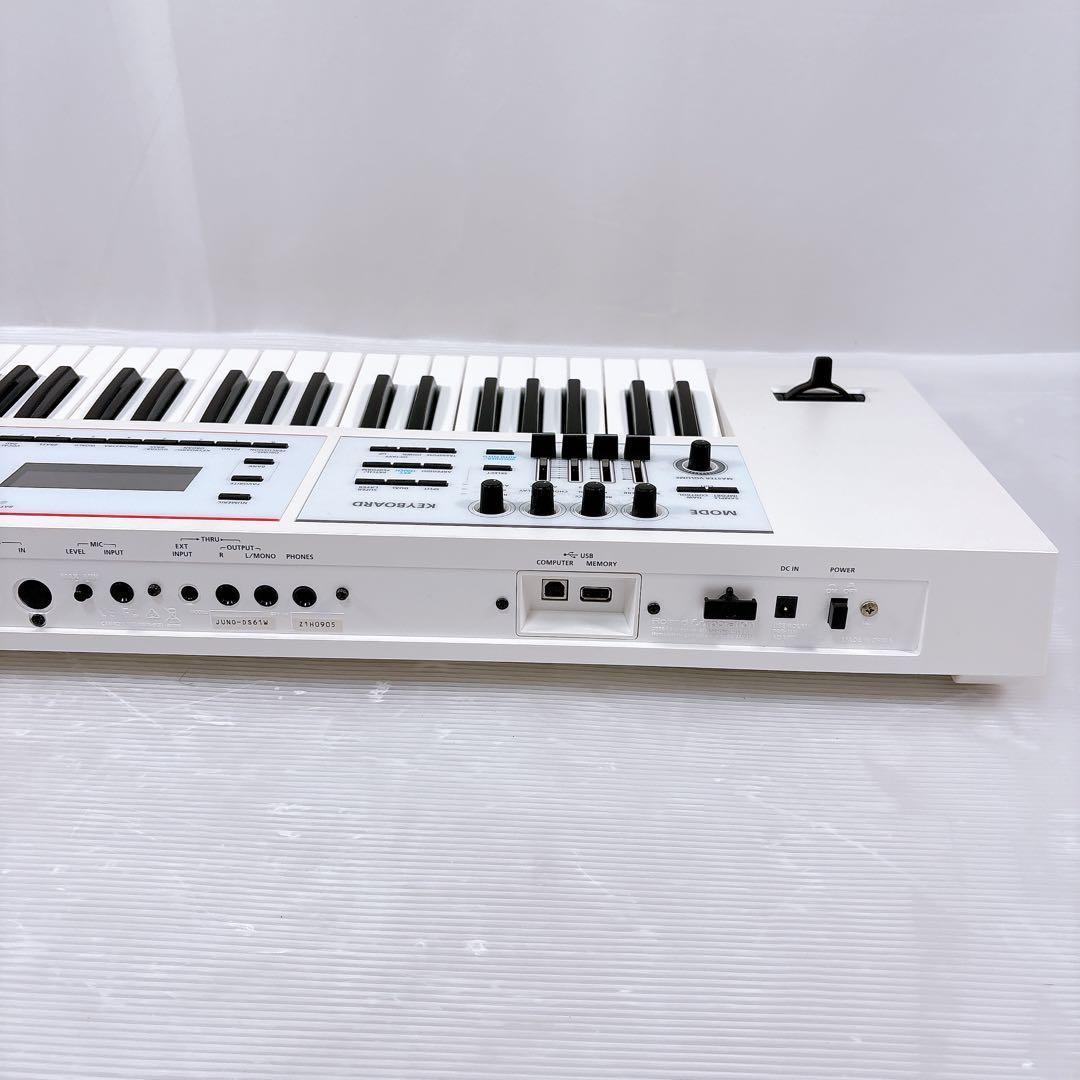 【極美品】Roland ローランド JUNO-DS61 シンセサイザー ケース付