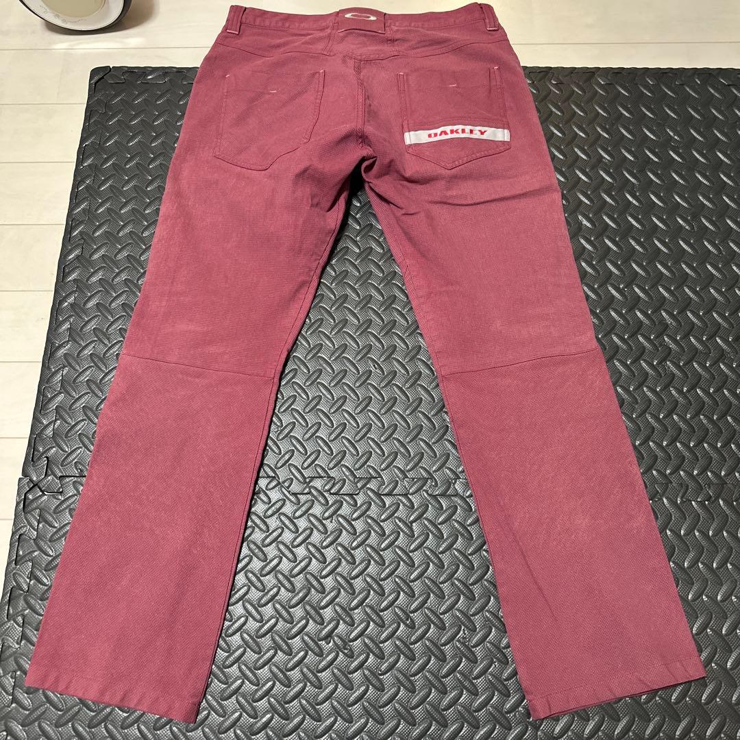【ゴルフ】OAKLEY バーガンディ ストレートパンツ