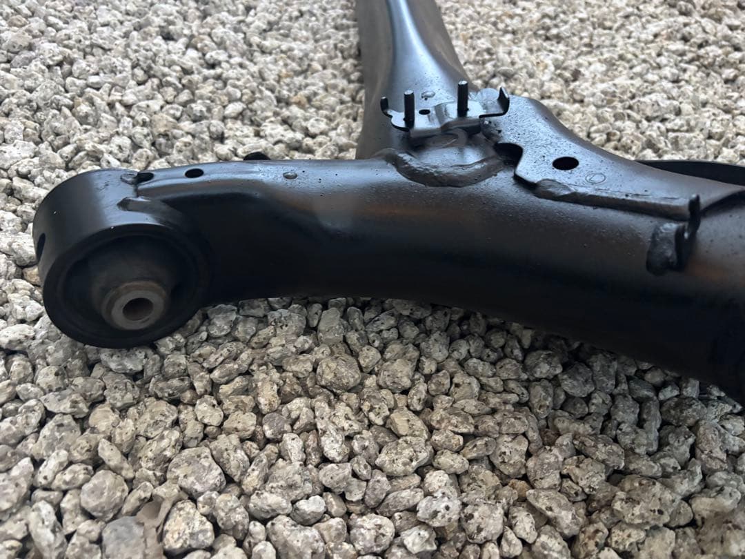 30プリウス アクスル