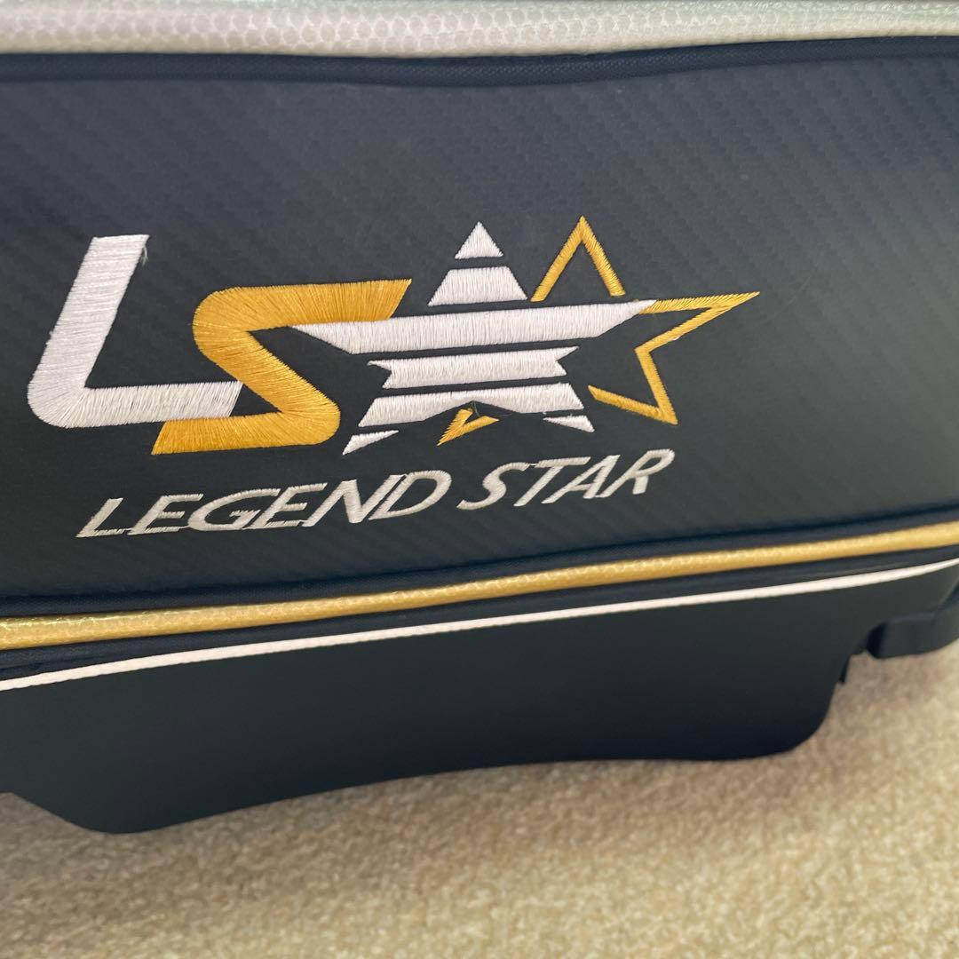 ボウリングバッグ3こ入り　シューズその他備品ポケット付き