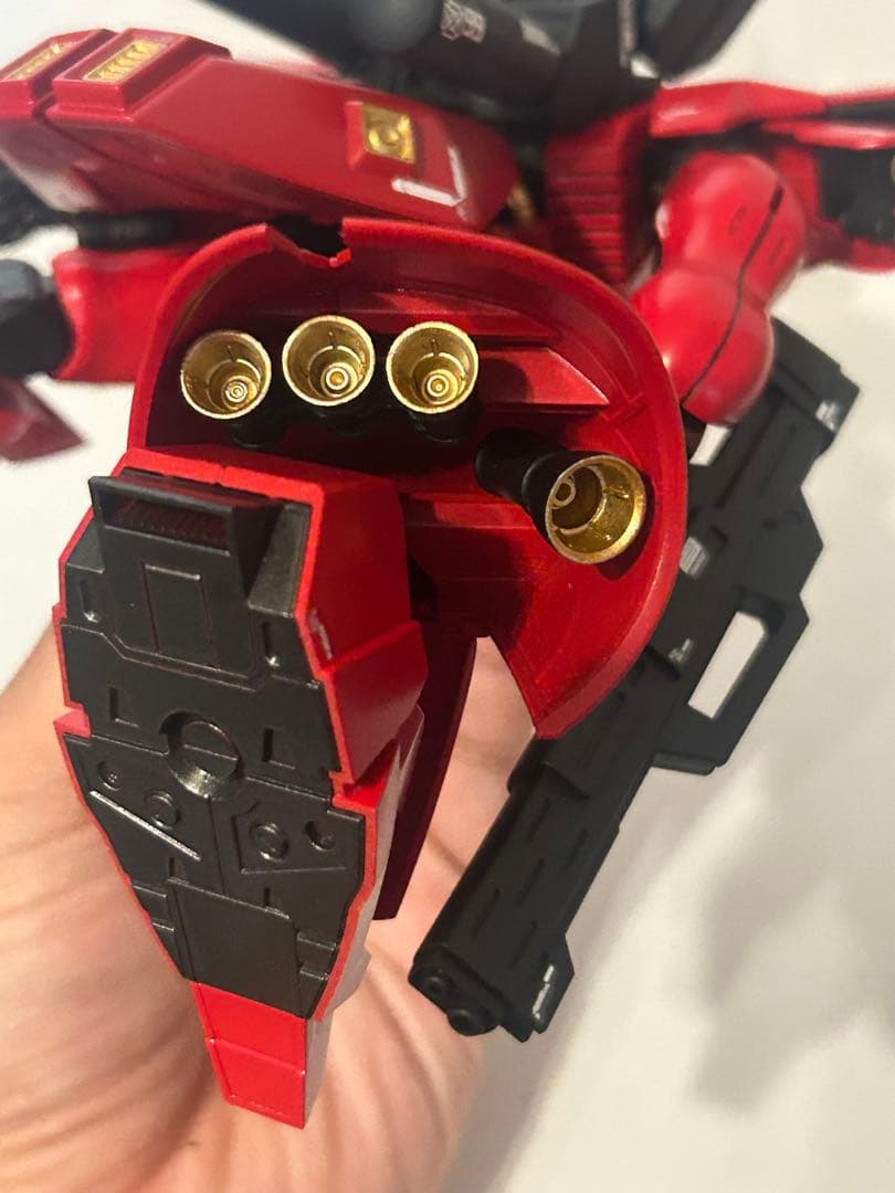 HGUCサザビー全塗装