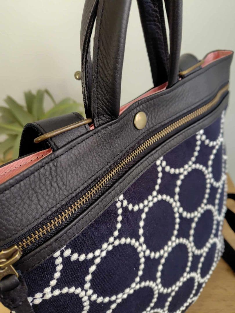 2点おまとめ　/2025tambourineタンバリンネイビー×白/牛革A4トー