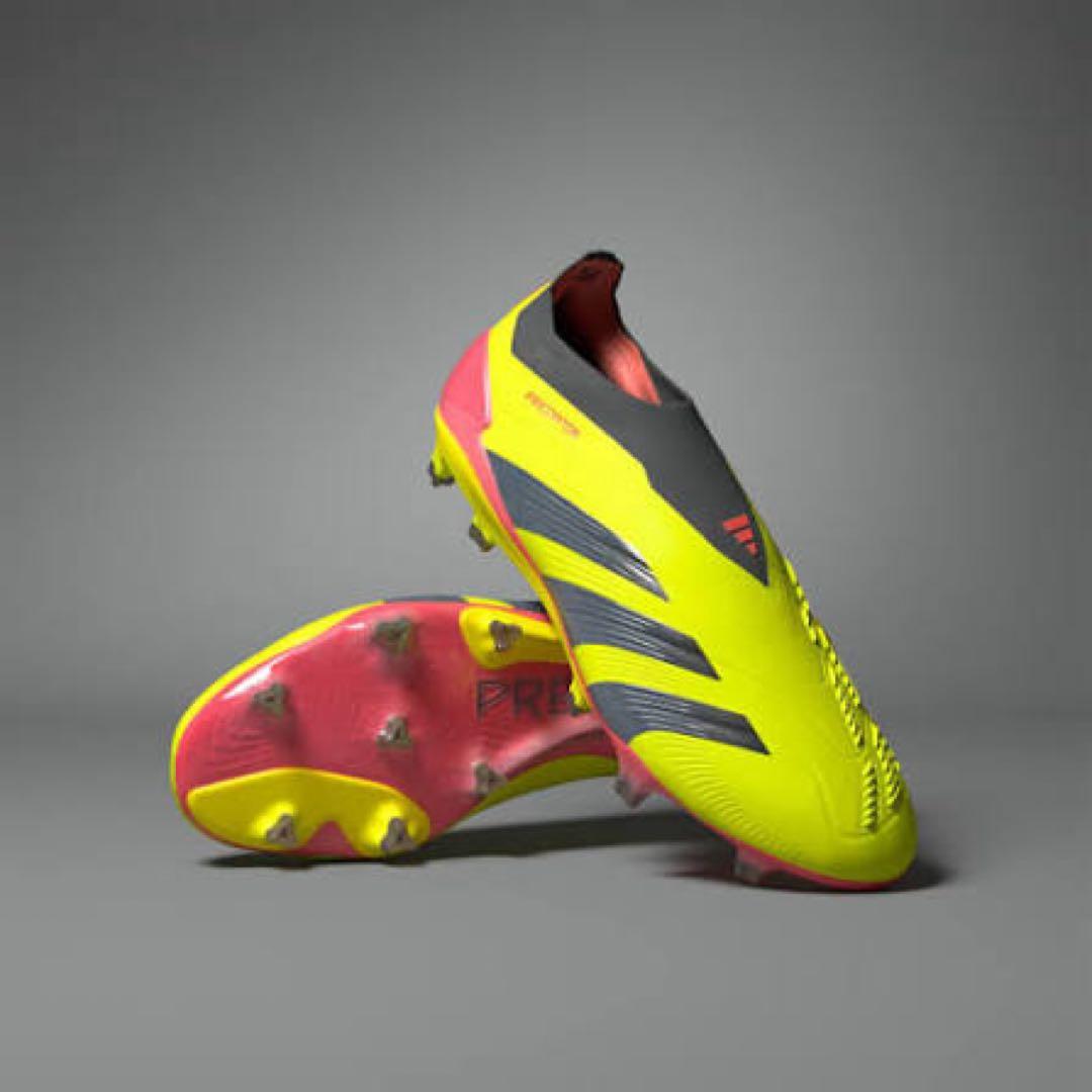 adidas Predator サッカースパイク