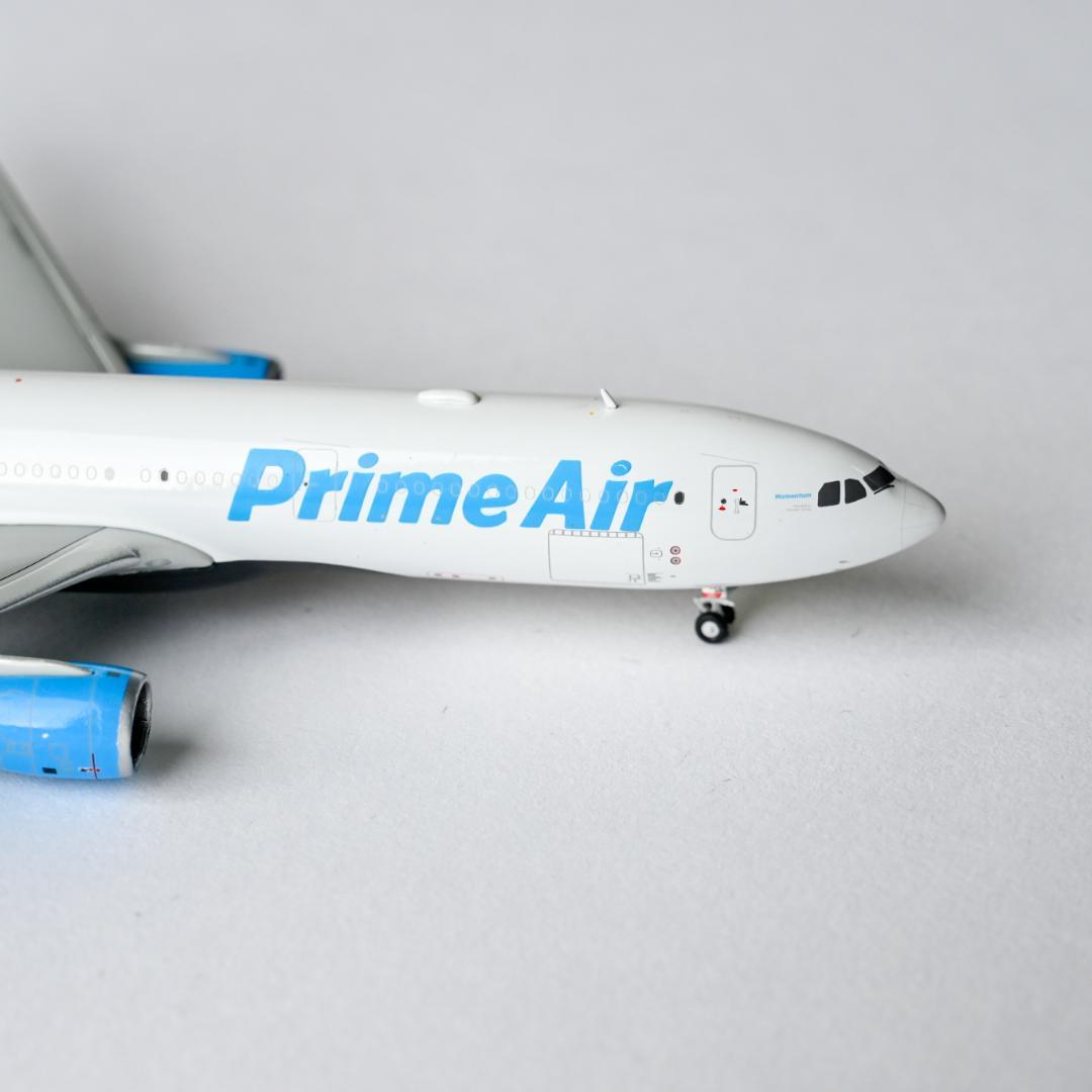 アマゾン Prime Air A330-300 P2F 貨物機 1/400