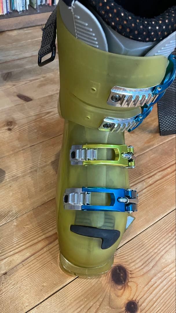 SALOMONサロモン大人ジュニアスキーブーツスキー靴24cm25cm