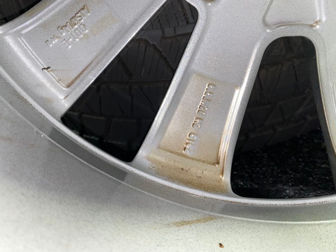 タイヤ・ホイール X166 8.5J+62 PCD112 DM-V3 275/50R20 113T