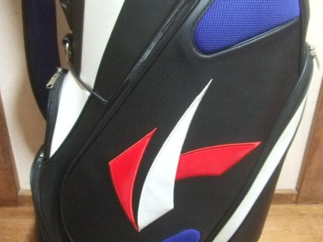 男性初心者用　デカヘッドゴルフセット。ゴルフバックKASCO付 全１３本