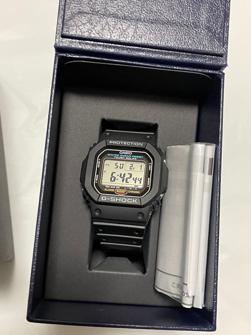 【未使用品】カシオ G-SHOCK G-5600UE-1JF