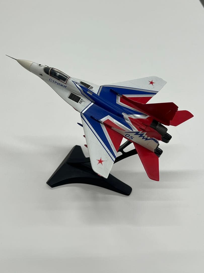 最終お値下げ後　ホビーマスター 1/ 72 MiG-29 ファルクラム”