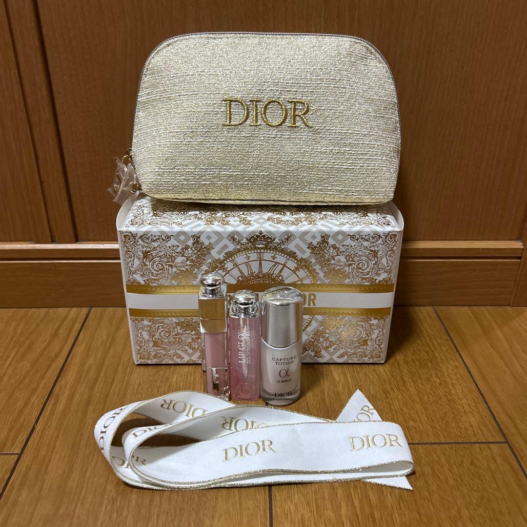 DIOR ディオール　ホリデーオファー　クリスマスコフレ　プレゼント