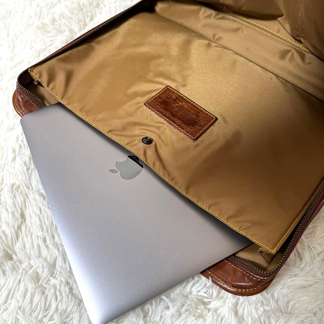 ハンティングワールド ブリーフケース バチュークロス ネイビー