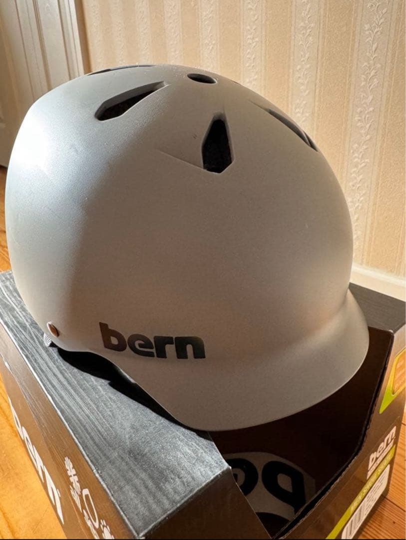 bern watts ヘルメット　M グレー