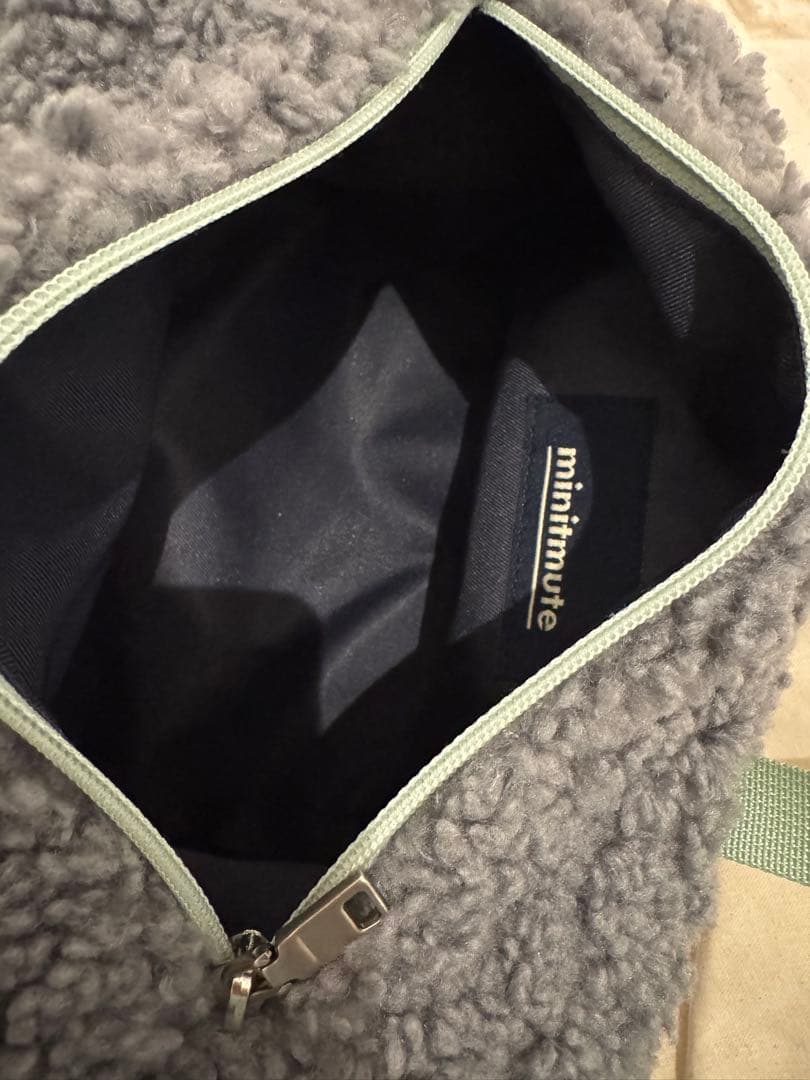 バッグ minitmute Shearing Tote Ash