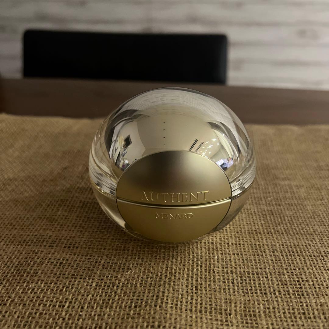 メナード　オーセントクリーム