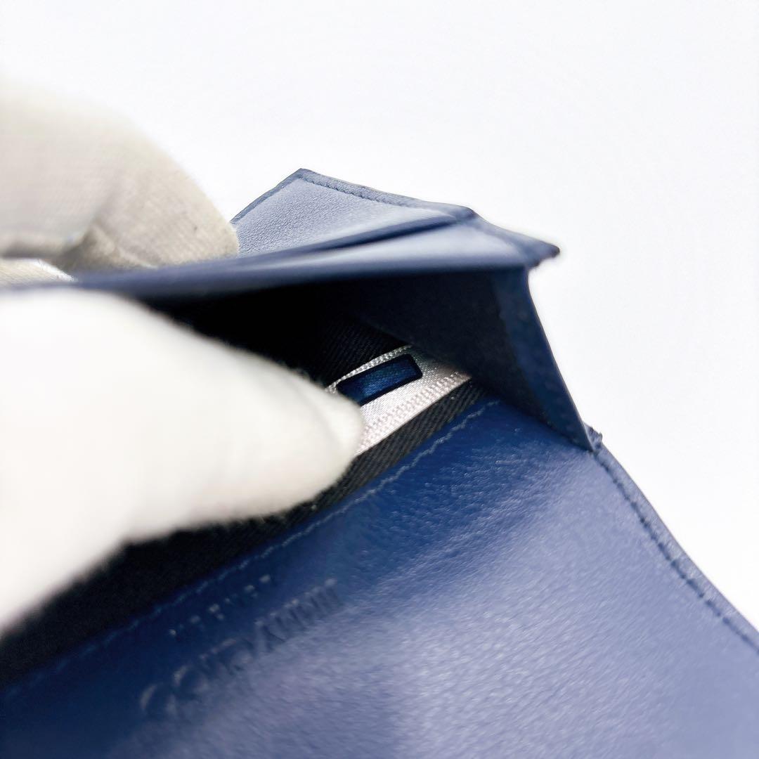 極美品 ＊ ジミーチュウ AYDEN スタースタッズ 名刺入れ ネイビー系