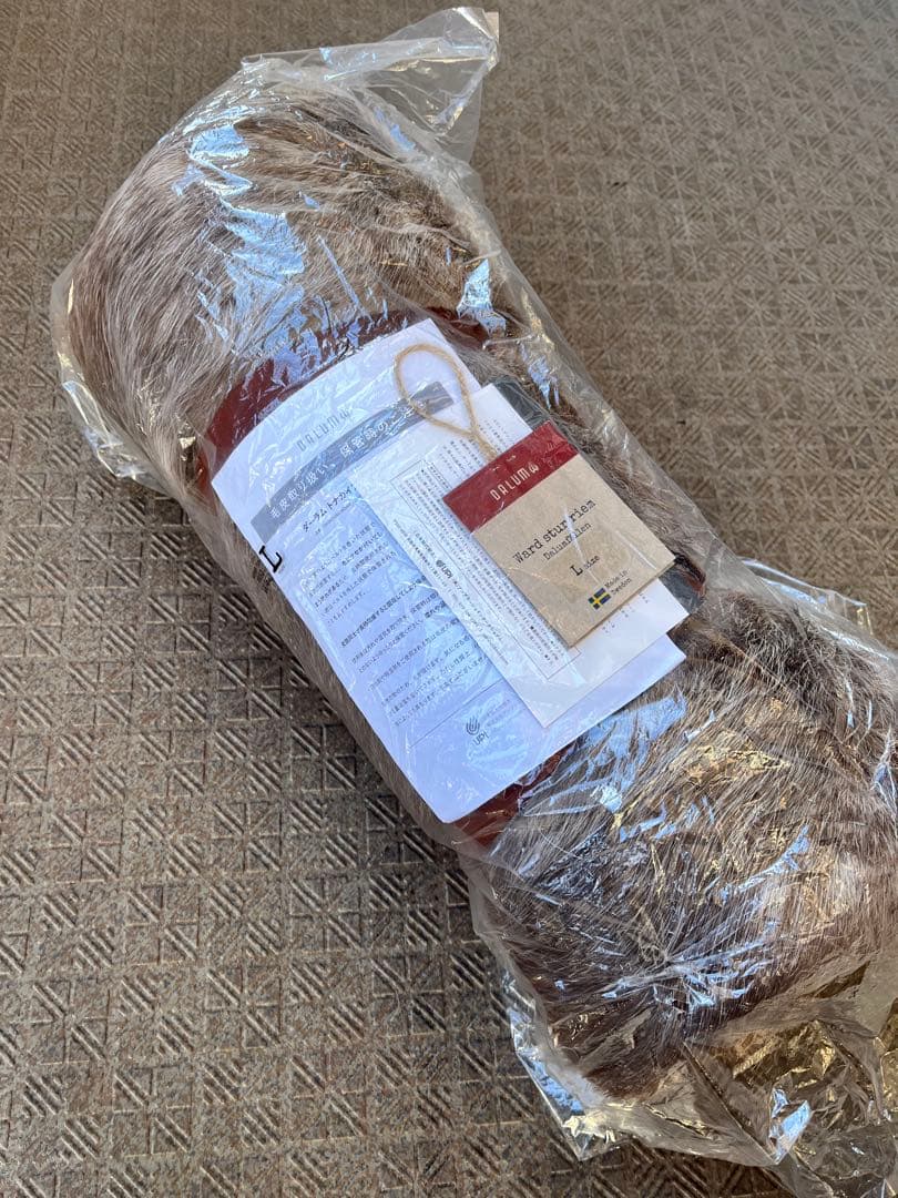 UPIダーラムトナカイファーワード L毛皮ラグ