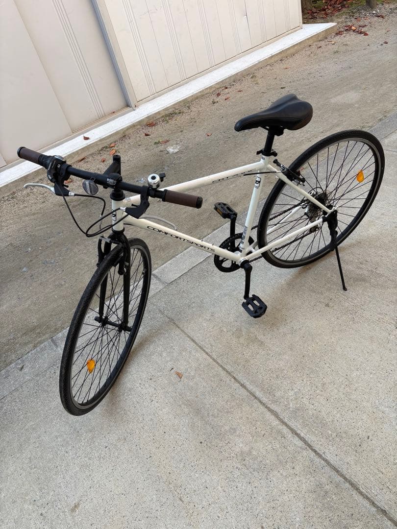 クロスバイク入門用(700c)お引き取りでも？個人実費配達でも？可能です。