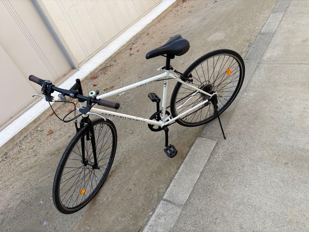 クロスバイク入門用(700c)お引き取りでも？個人実費配達でも？可能です。