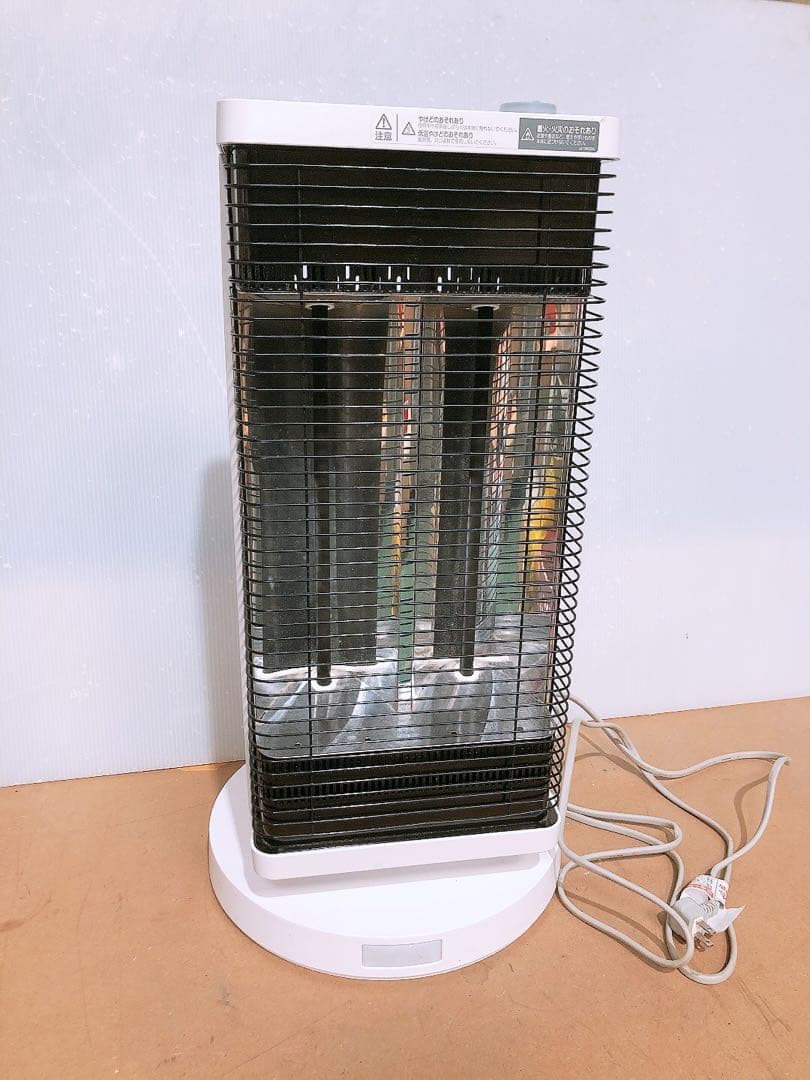 ダイキン 2021年製 遠赤外線暖房機 CER11YS-W 50/60Hz